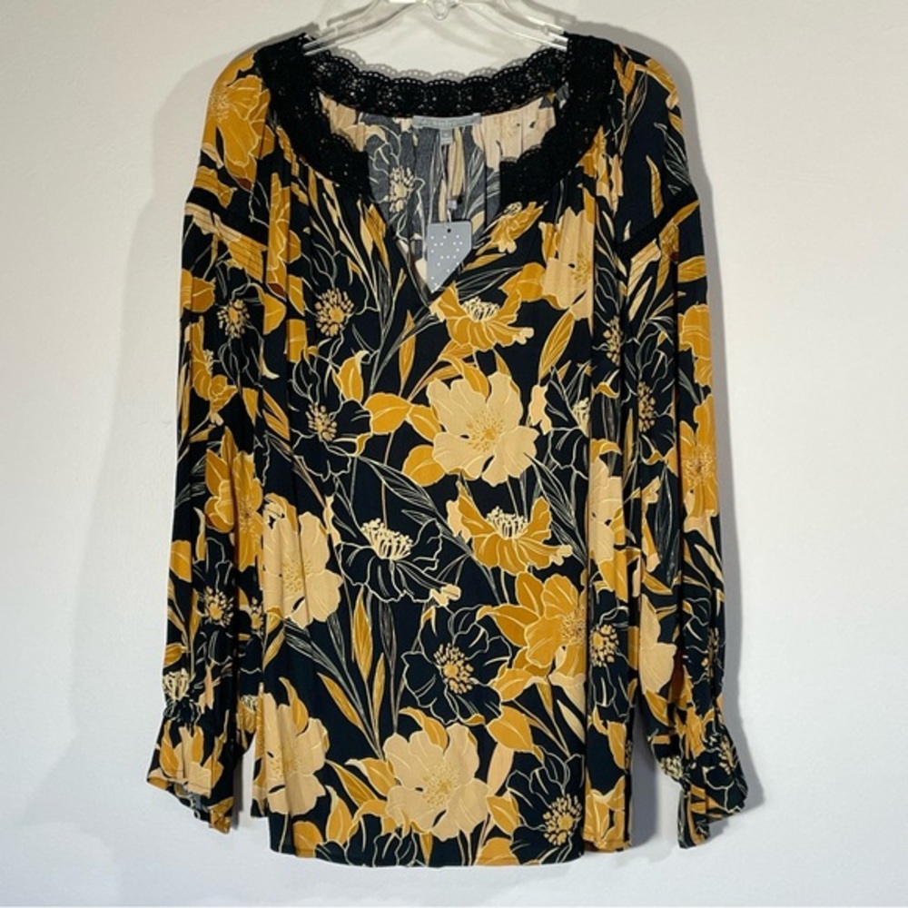 Daniel‎ Rainn Floral Crochet Boho Blouse NWT